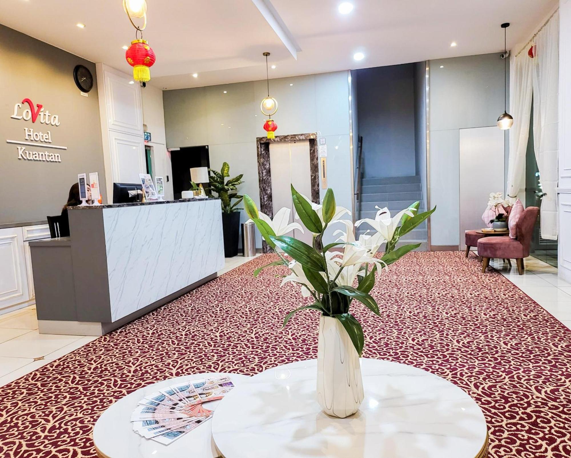 Lovita Hotel Kuantan Bagian luar foto