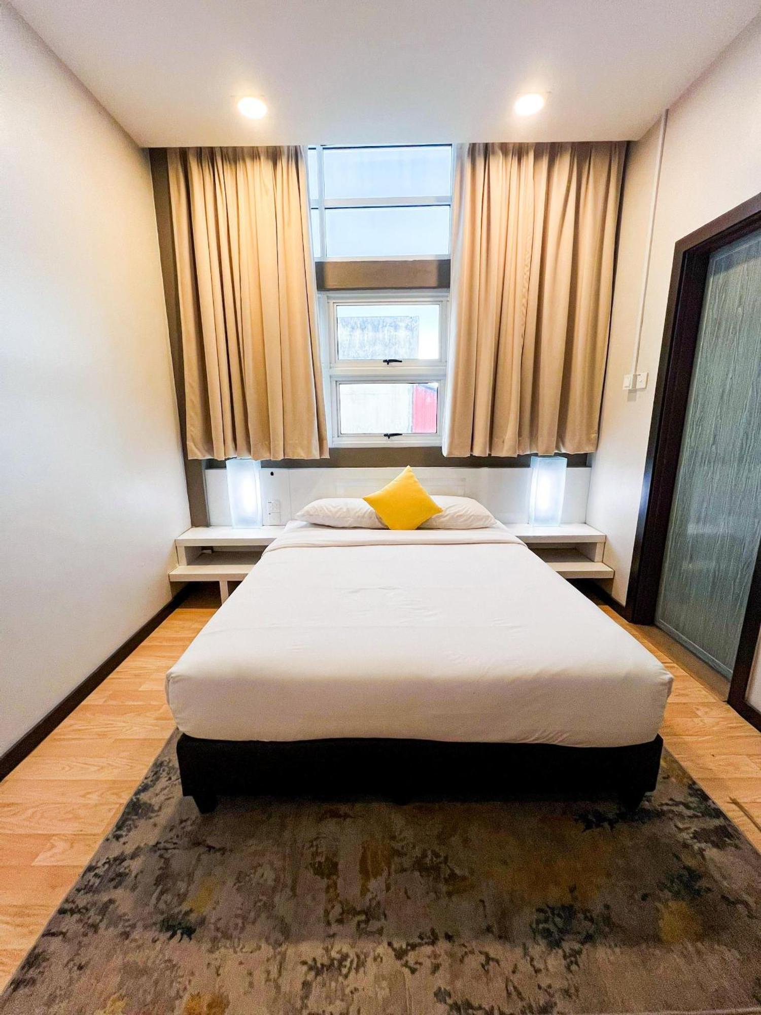 Lovita Hotel Kuantan Bagian luar foto